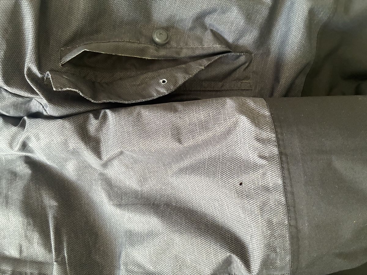 Decathlon Giacche: Decathlon Jacket black size S used condition – Usato da Zürich venduto da Sergio.BR 3