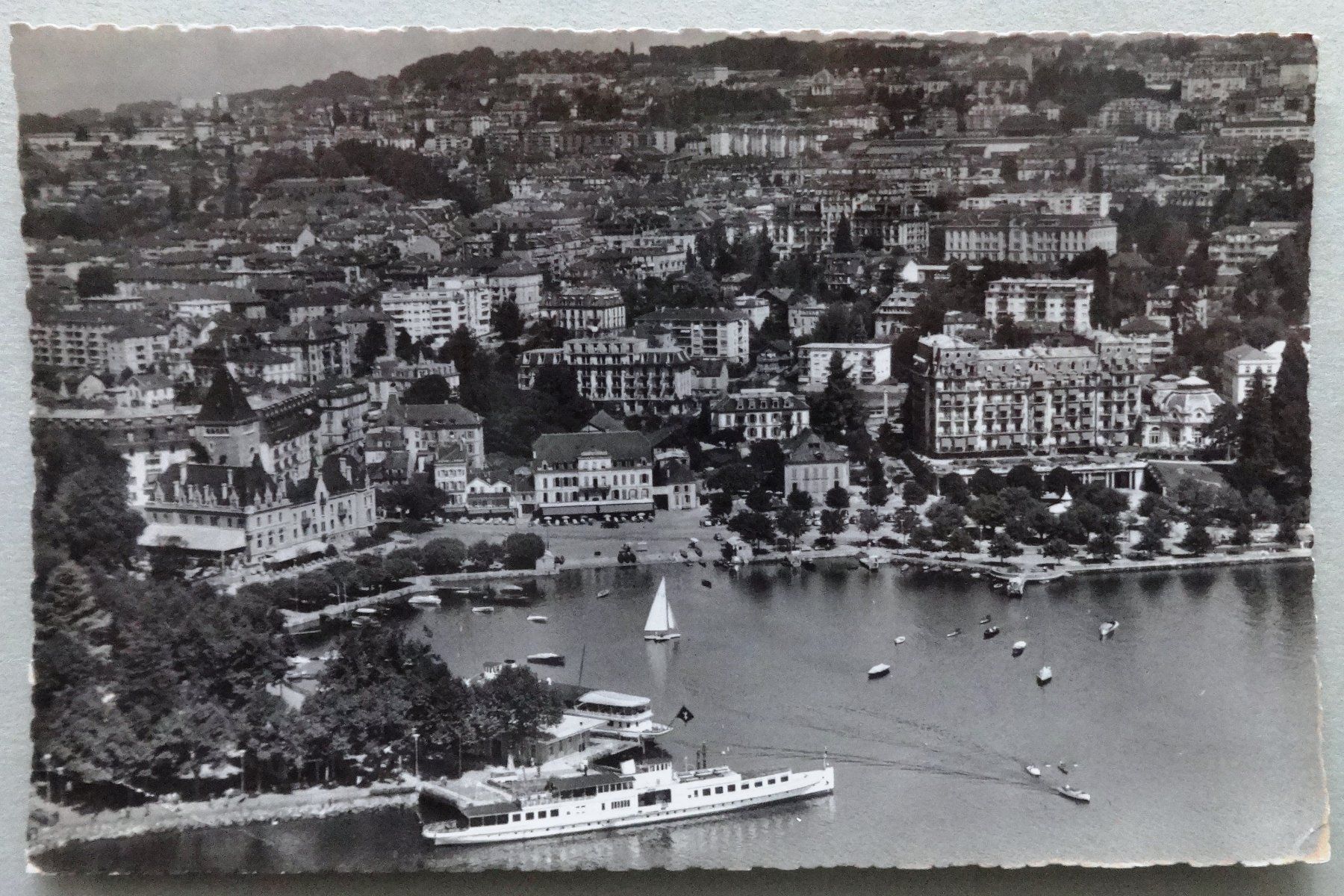 Cartes postales: Ouchy - Lausanne – Défectueux à Fétigny par Billy2miny