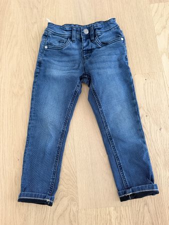 Jeans Gr. 104