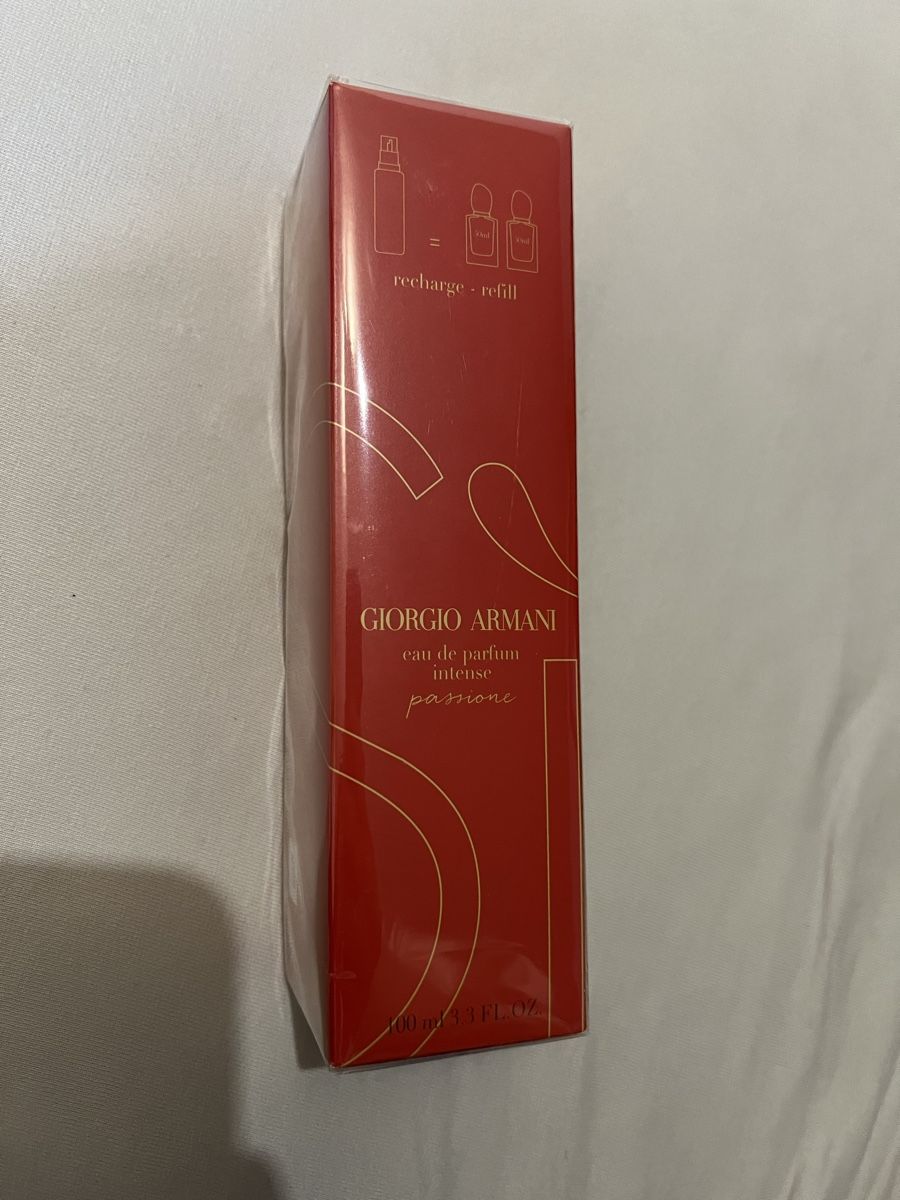 Armani Profumi & Eau de Toilette: Giorgio Armani refill 100ml Si Passione Intense – Nuovo e nell'imballaggio originale da Payerne venduto da Ventes.suisses_