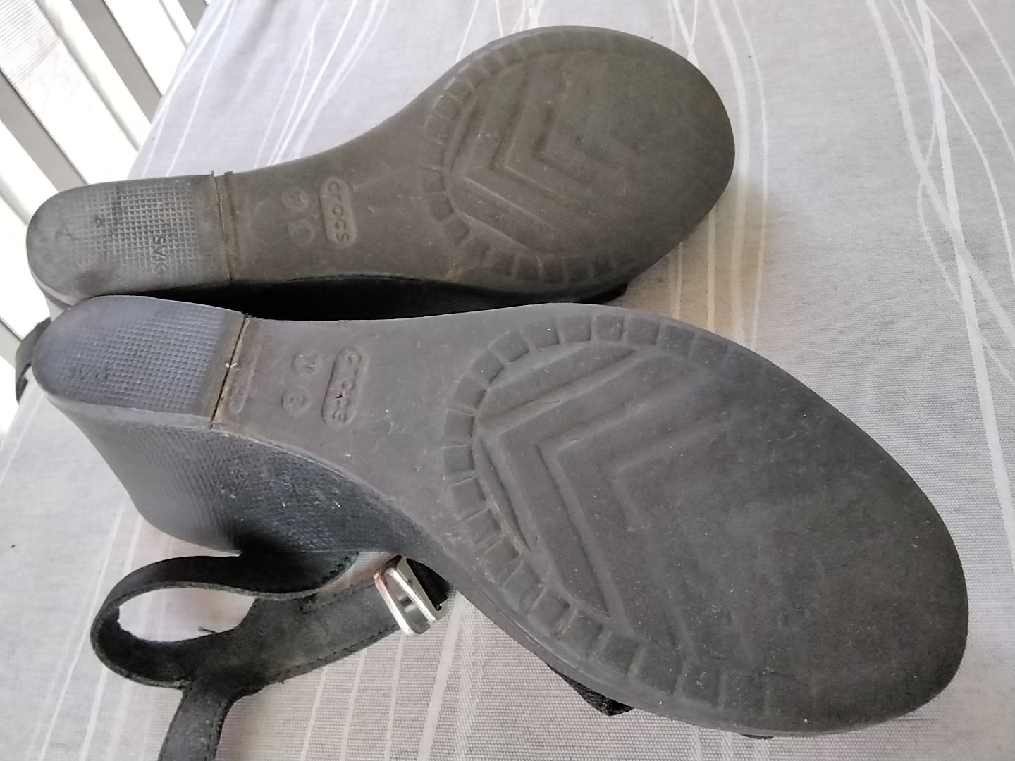 Crocs Scarpe da donna: SANDALEN CROCS GR.38 – Usato da Biel/Bienne venduto da dasi3 3
