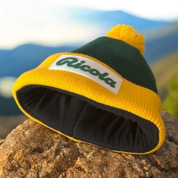 Warme Wintermütze Ricola mit Bommel (Neu (gemäss Beschreibung)) in