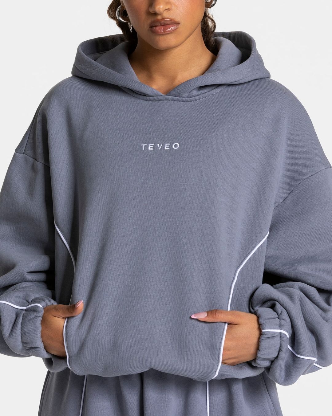 Teveo Maglioni & Felpe: Teveo Hoodie in eisgrau  – Nuovo (secondo la descrizione) da Weinfelden venduto da _reyph_ 2