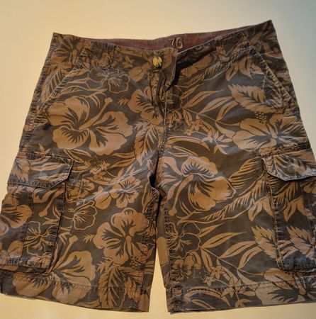 maddison Sommerliche Cargo-Shorts mit Blumenmuster, Grösse M