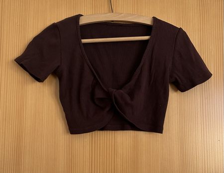 Crop Top marron, croisé à l’avant, taille S