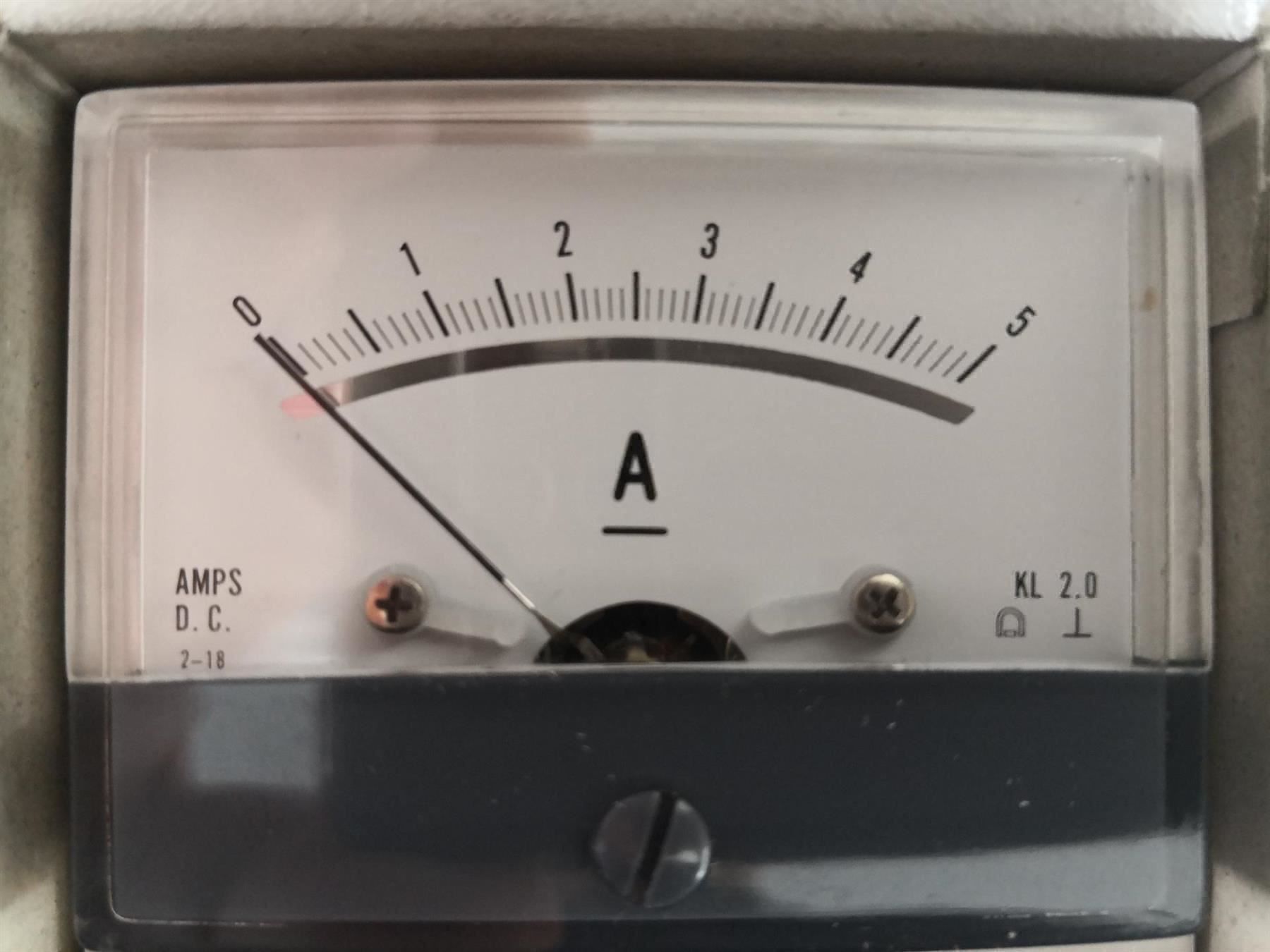 Messen: Drehspul Instrument 0-5A – Neu (gemäss Beschreibung) aus Igis von Mfsi
