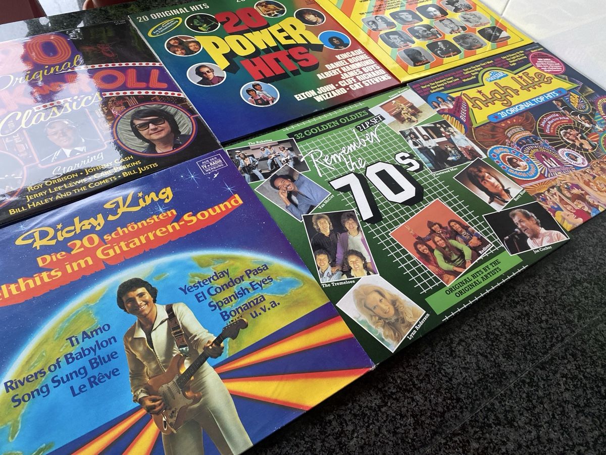 Schallplatten: Hits LP – Gebraucht aus St.Gallen von Design04