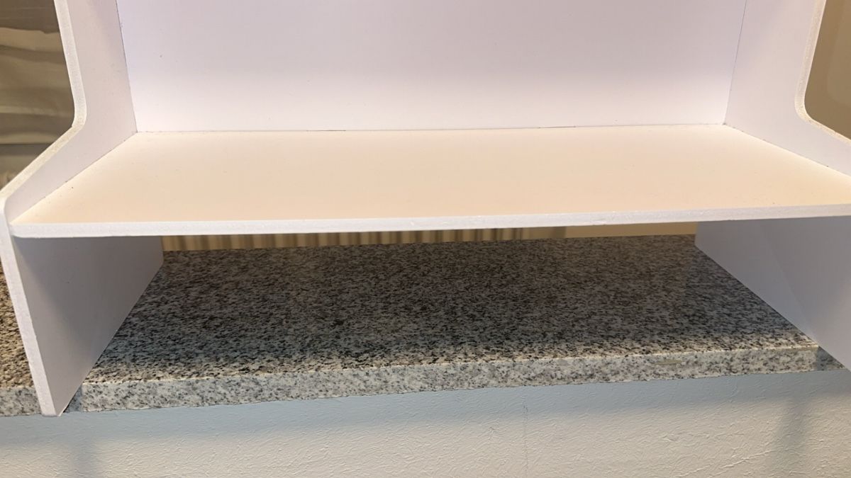 Regale: Weisses Regal aus Kunststoffholz – Neu (gemäss Beschreibung) aus Oftringen von tola19 4