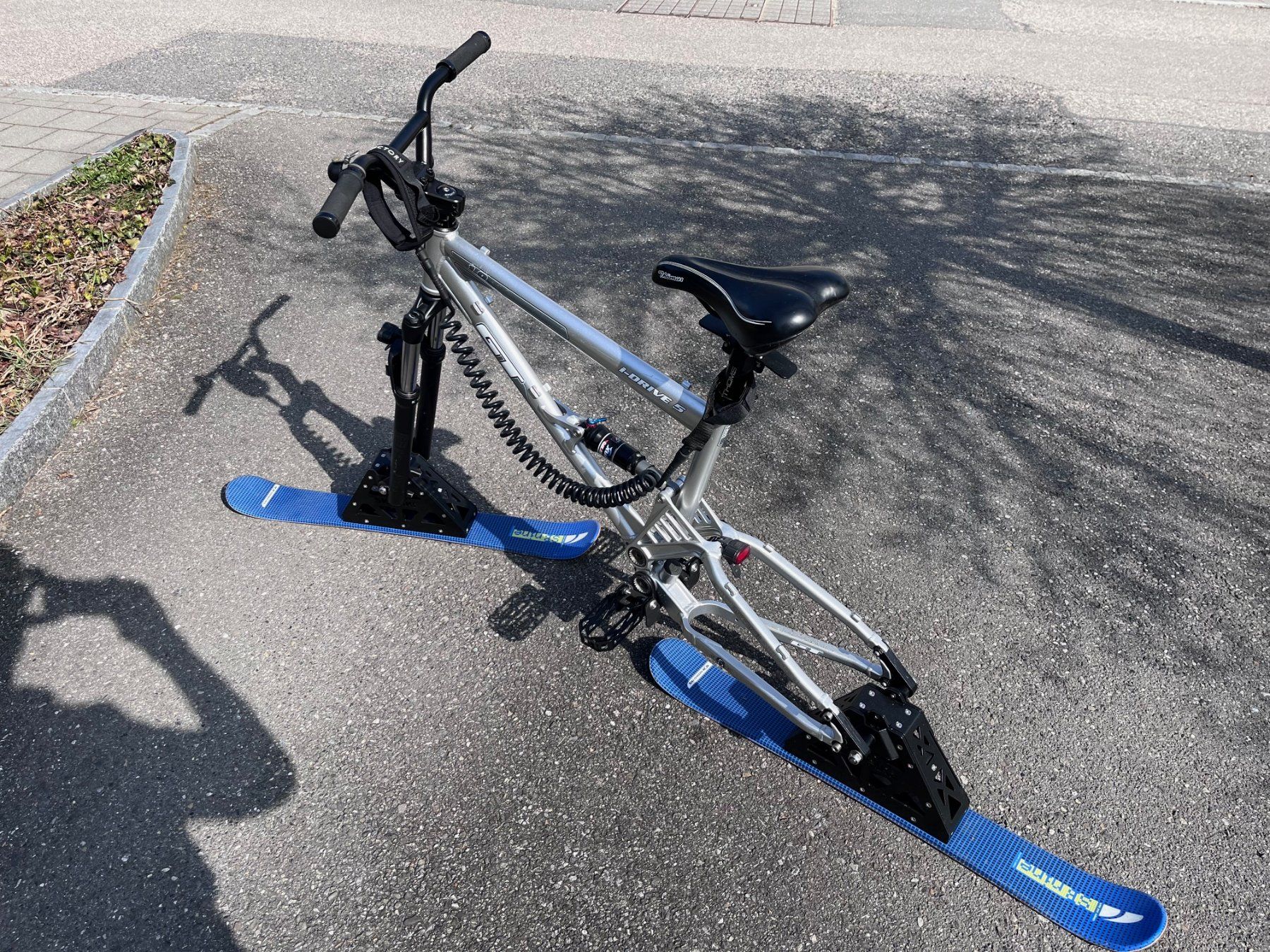Altro: À vendre : Skibike – Usato da Ins venduto da ric207 1