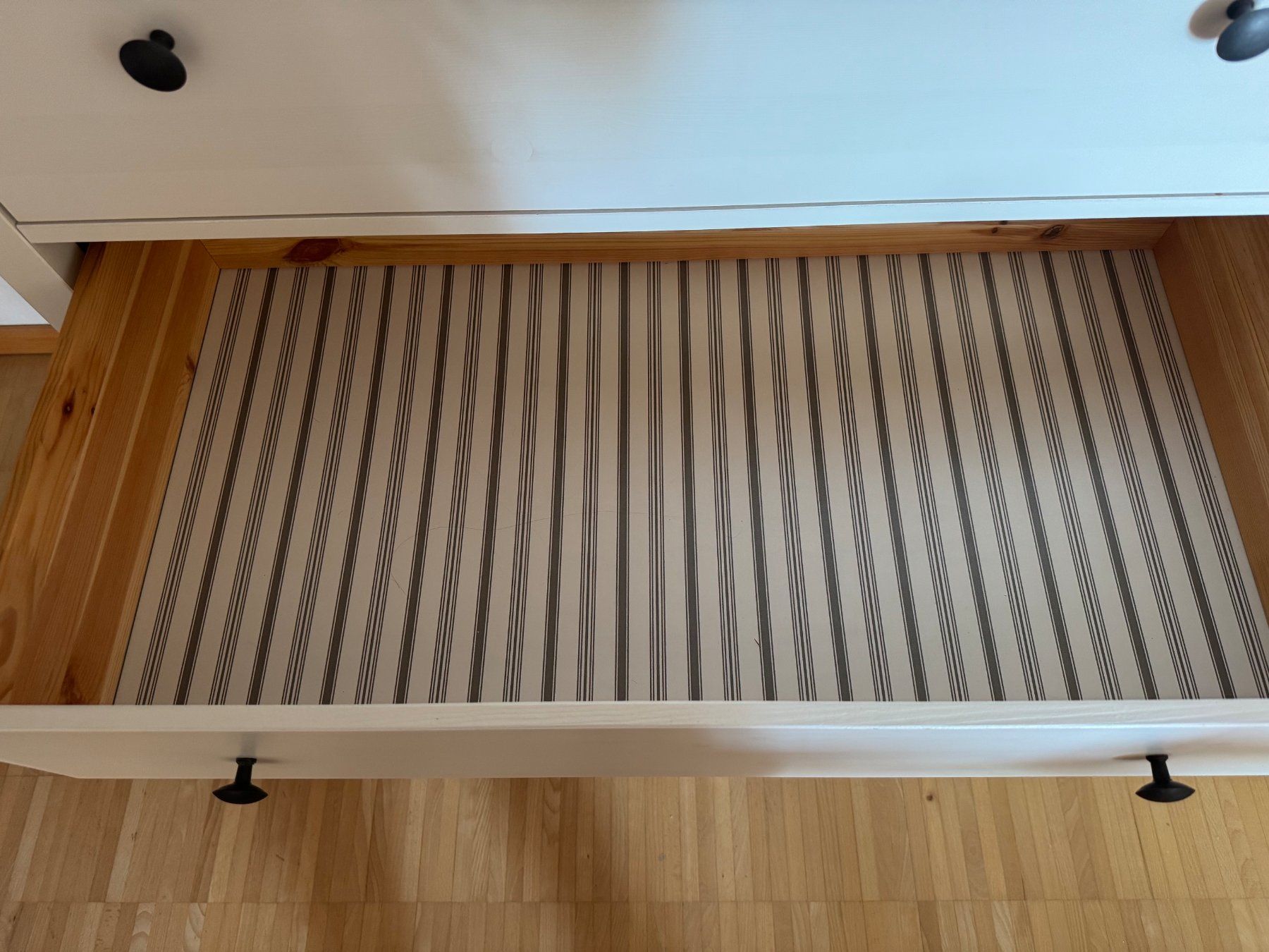 Ikea Cassettiere: IKEA HEMNES Kommode – 6 Schubladen – Usato da Uitikon Waldegg venduto da pit_r6q9 6