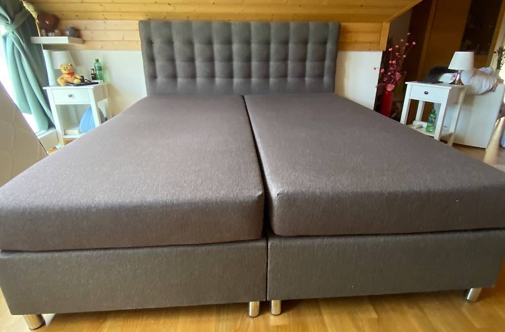 Betten: Boxspringbett braun top Zustand – Gebraucht aus Weinfelden von castaldi