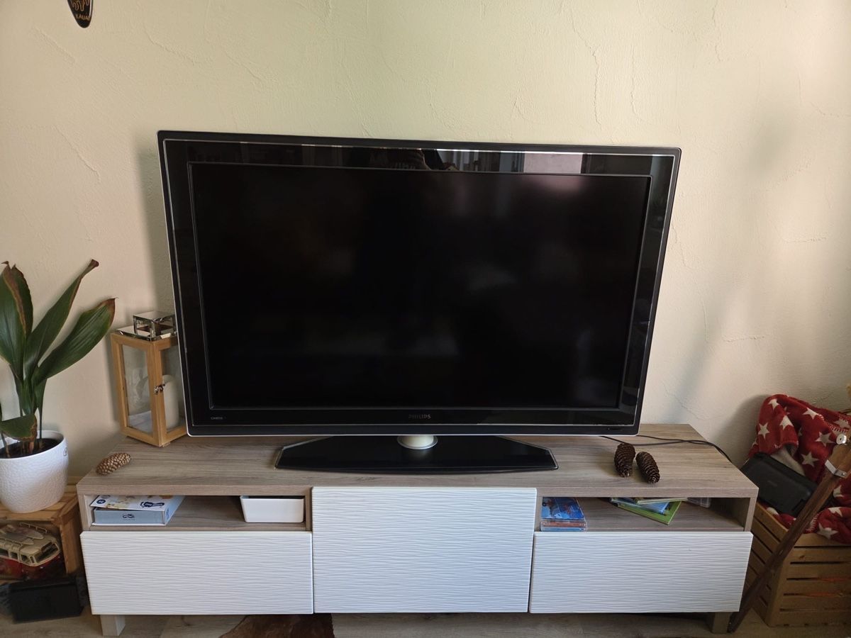 Philips Televisori: Fernseher Philips 52PPL9632D/10 gebraucht – Usato da Samstagern venduto da Manuel119