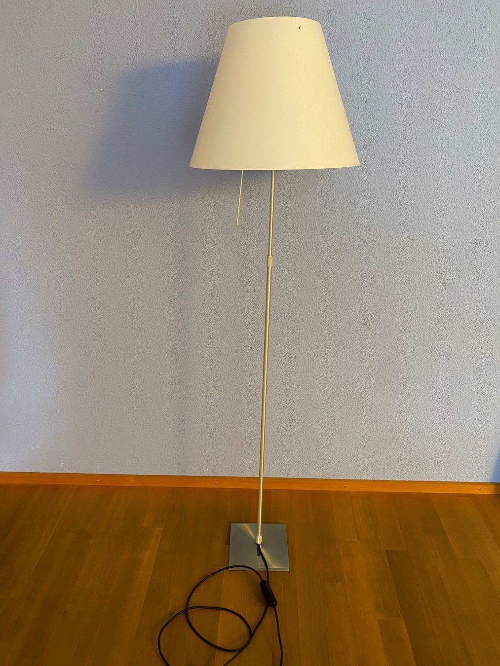 Luceplan Lampade: Stehleuchte Modell Luceplan Costanza gebraucht – Usato da Winterthur venduto da tho_67g2 1