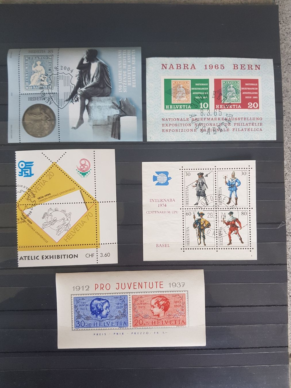 Tutti i francobolli: Briefmarken Blocks – Usato da Jona venduto da Glareola