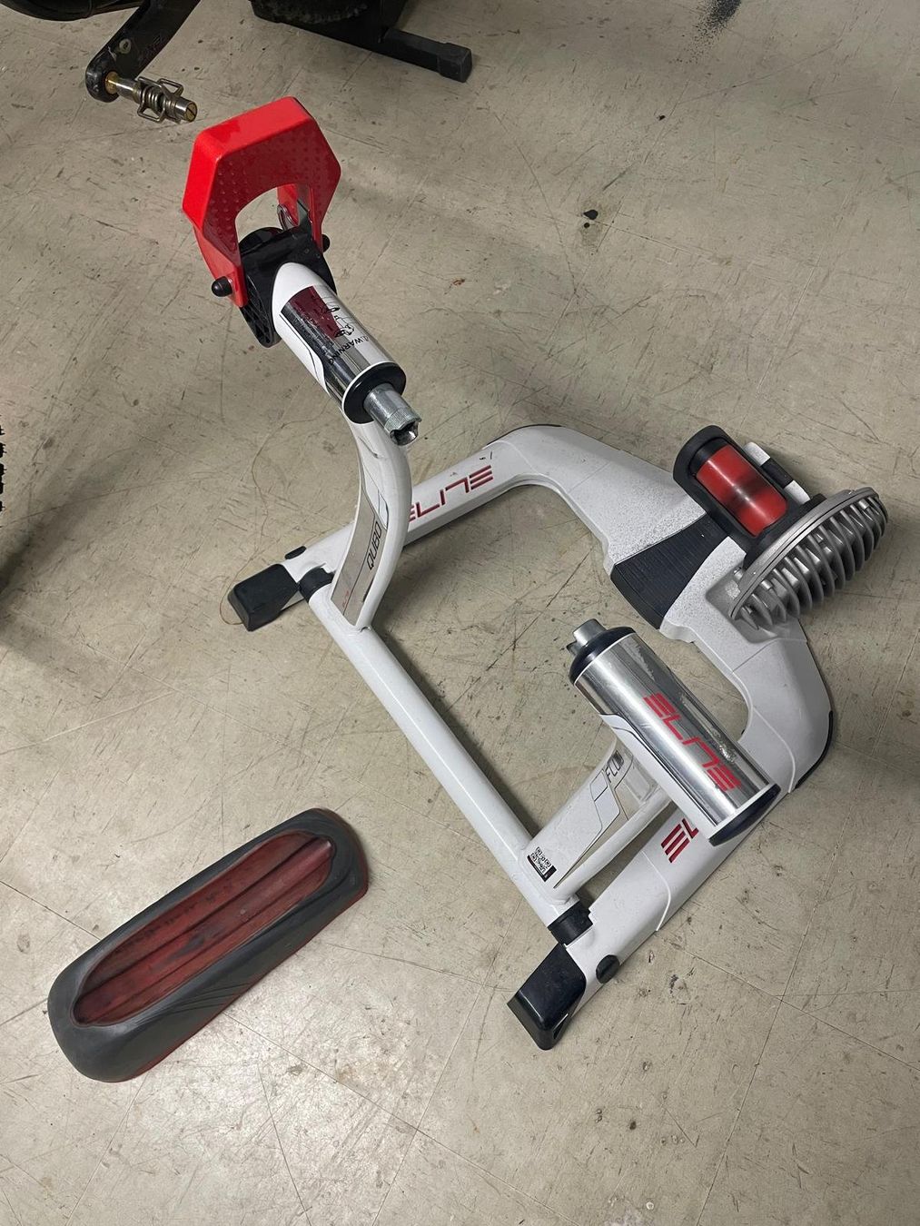 Hometrainer: Elite Qubo Frame Velo-Hometrainer – Usato da Les Prés-d'Orvin venduto da erikad 1