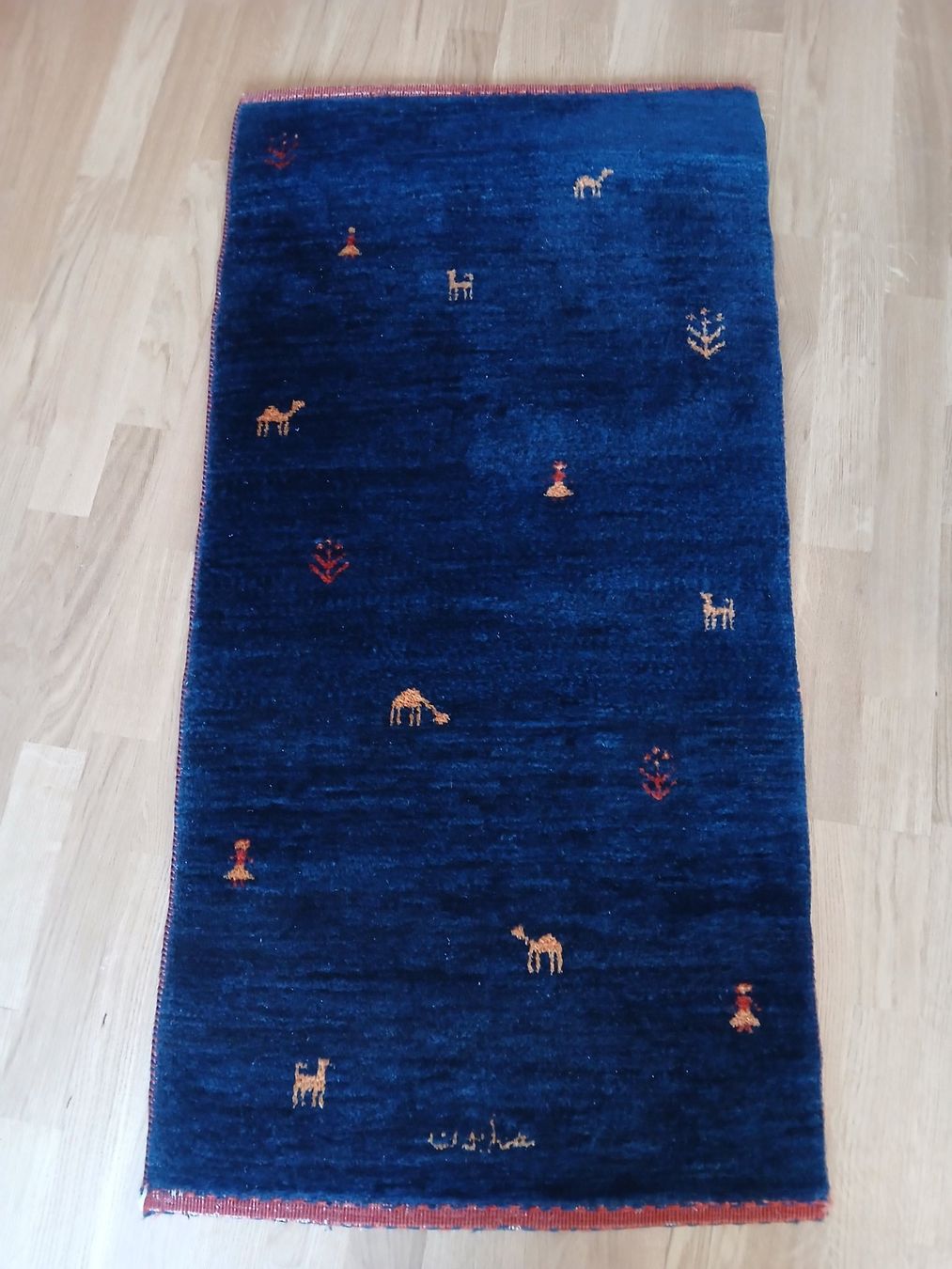 Gabbeh Tappeti: Gabbeh Teppich, blau, signiert und sauber – Usato da Zug venduto da flormita