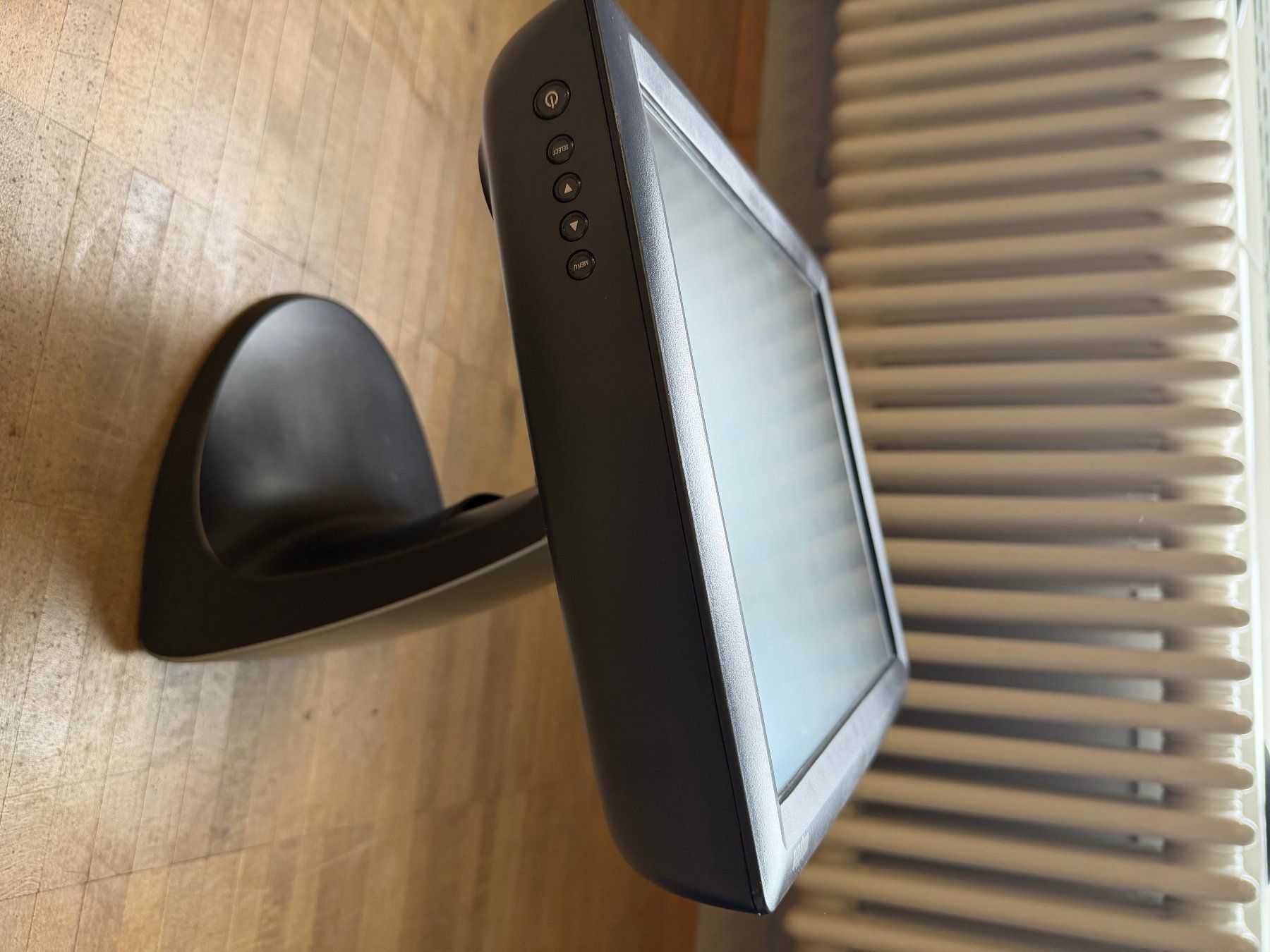 Elo Ecrans: ELO Touchsystems 15" LCD Touch Display ET1529L (POS) – D'occasion à Zürich par onlime 7