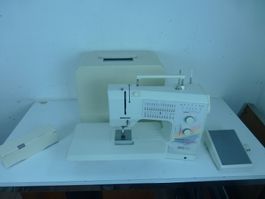 Nähmaschine Bernina 1090 mit Koffer