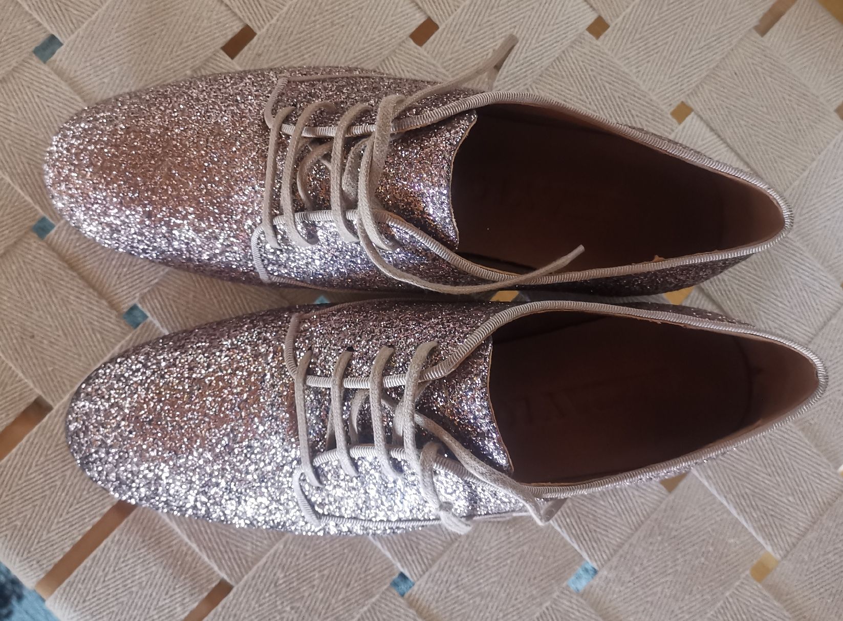 Damenschuhe: Bimba Y Lola, Leder Schuhe mit Glitzer – Neu (gemäss Beschreibung) aus Uerikon von pink_flamingo 1
