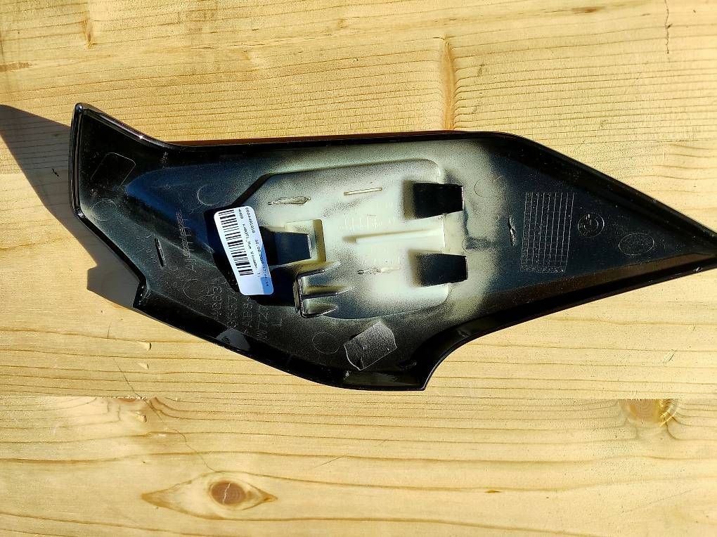 Alle Autoersatzteile: Déflecteur gauche – Gebraucht aus Lausanne von varadero150 1