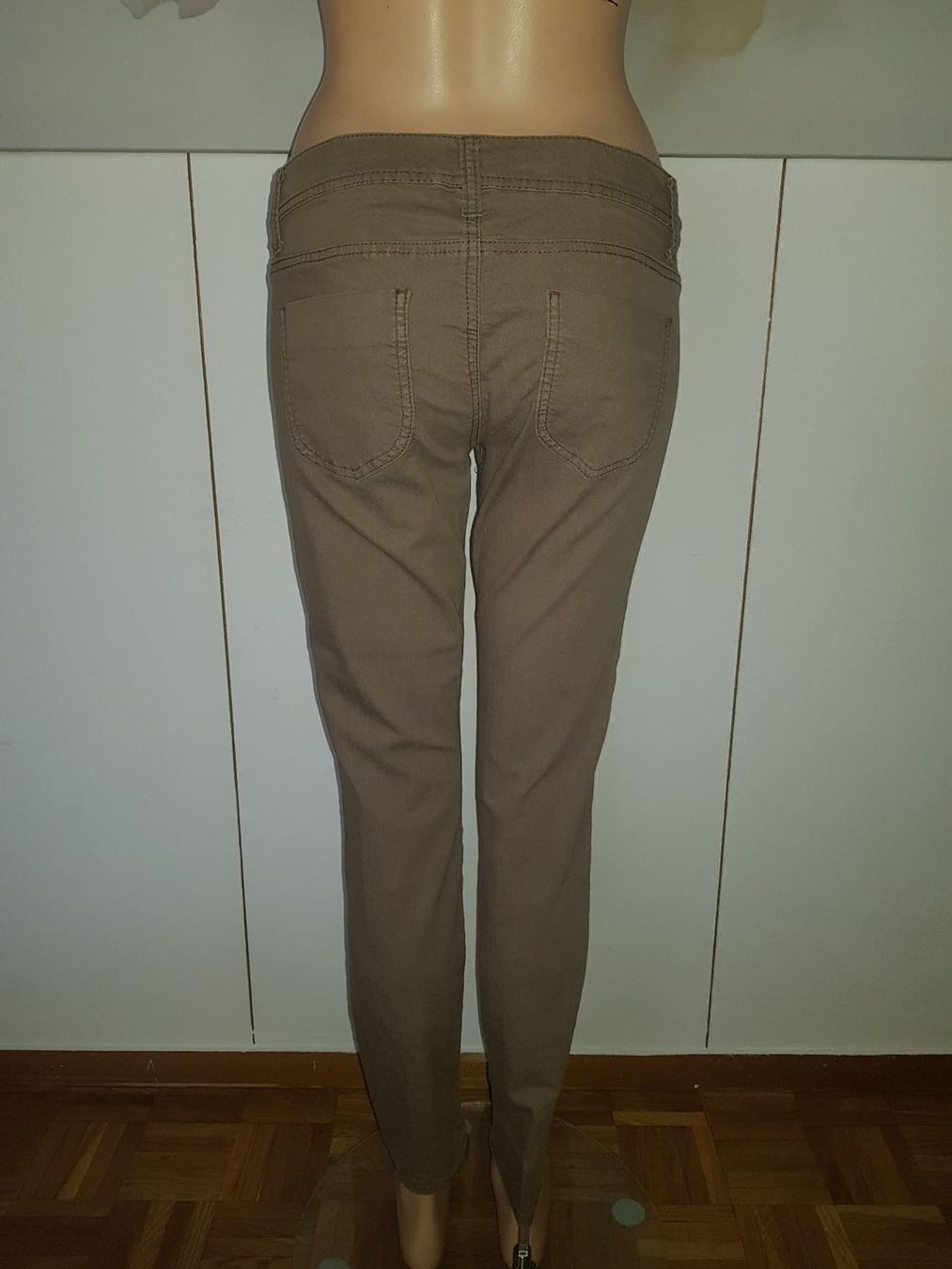 Benetton Jeans: BENETTON Jegging taille / Grosse W 32 – Usato da Cossonay-ville venduto da Super-Price-Quality 6