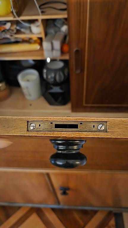 Credenze: Schönes Vintage Büffet – Usato da Luzern venduto da g0ld__ 1