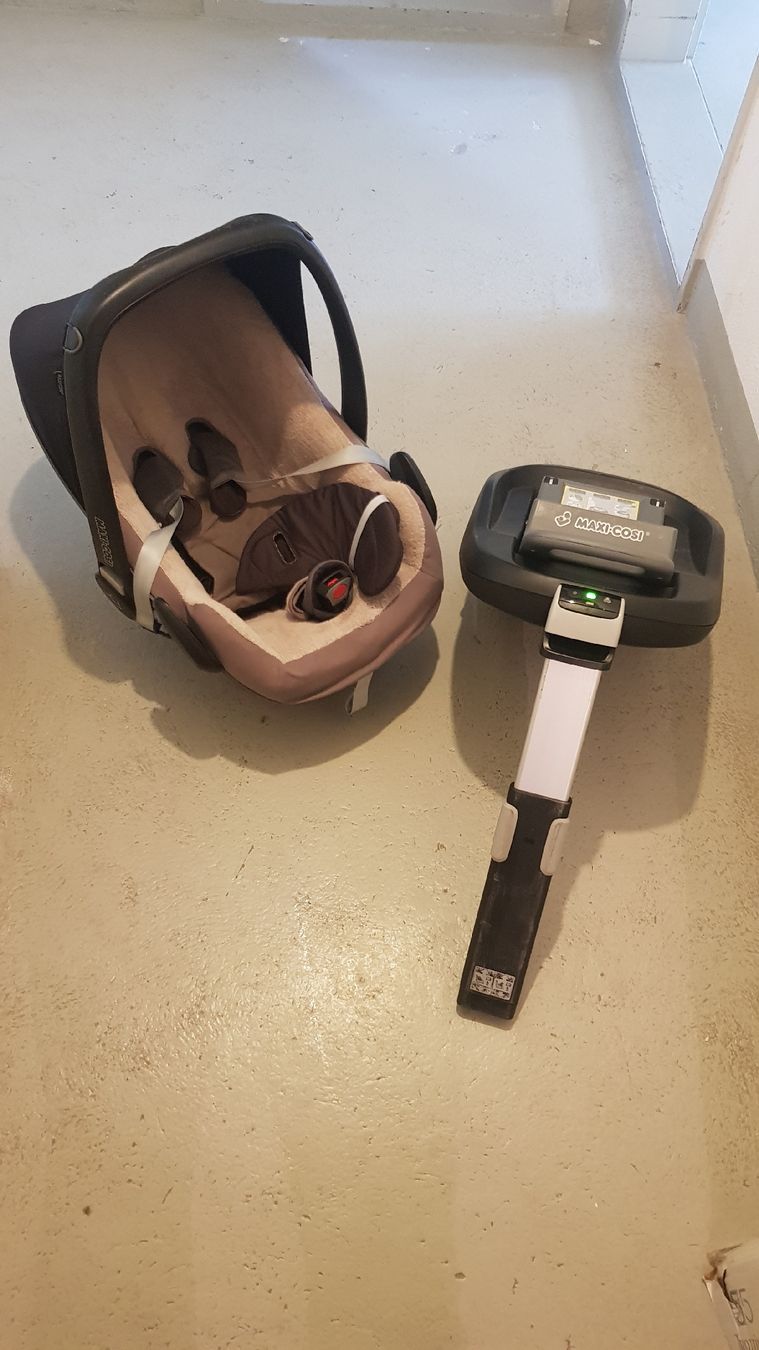 Maxi-Cosi Seggiolini per auto: Maxi Cosi – Usato da Buchs ZH venduto da Giova.RM