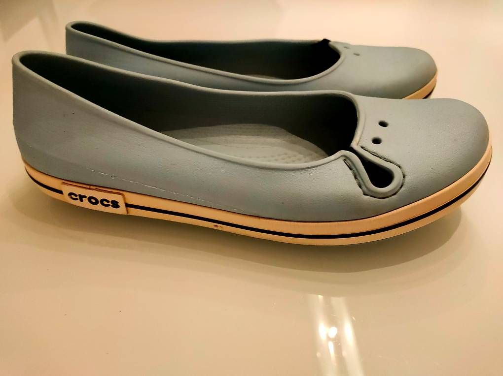Damenschuhe: Crocs numero 36/37 – Gebraucht aus Bellinzona von mar_b5cp 1