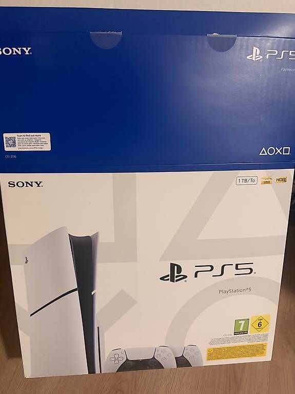 Sony Console: Ps5 disc edition + 2 dualsense controller wie neu! – Usato da Küsnacht ZH venduto da fra_72n7
