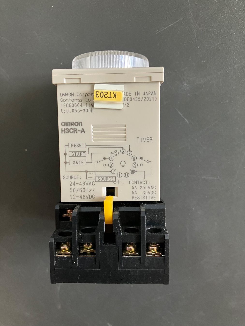 Omron Componenti elettronici: Omron H3CR Zeitrelais Analog Multifunktionsrelais – Usato da Aarburg venduto da Wendepunkt_Fundgrube 3