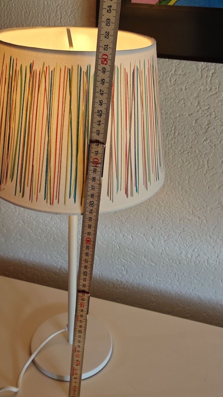 Lampade: Tischlampe mit farbigem Schirm – Usato da Sörenberg venduto da bol_8lfr 1
