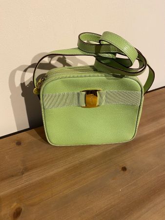 Ferragamo Vintage Vara Tasche – Grün – Leder