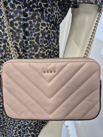 Sac DKNY rose poudré - super état