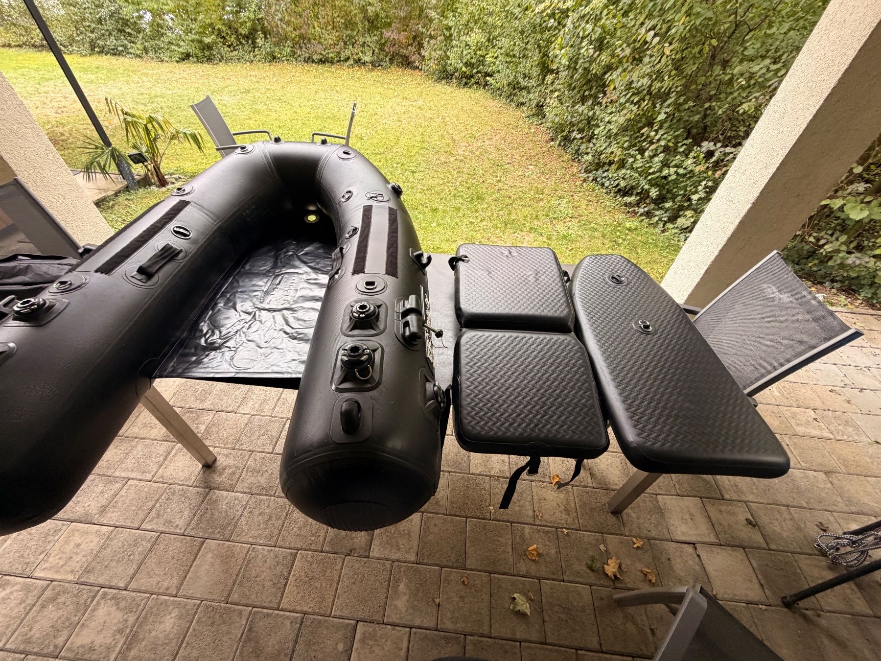 Zeck Barche: Zeck BellyCat Raubfisch inkl. Echolot, Float Plus, – Usato da Fehraltorf venduto da Elroy66 1