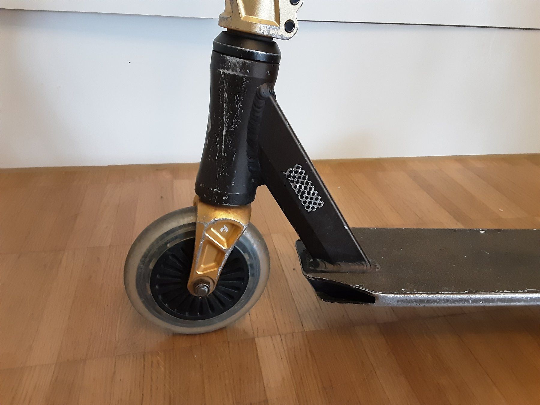 Chilli Kickboard: Freestyle Scooter Chilli PRO SCOOTER, schwarz,  ab 1 chf – Usato da Fällanden venduto da ninap01 3