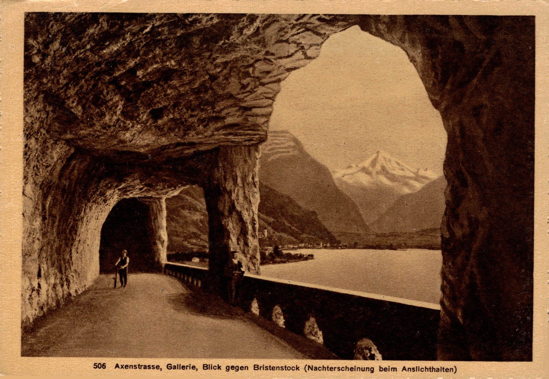 Cartes postales: Leuchtende Postkarte Axenstrasse – D'occasion à Bronschhofen par Astore