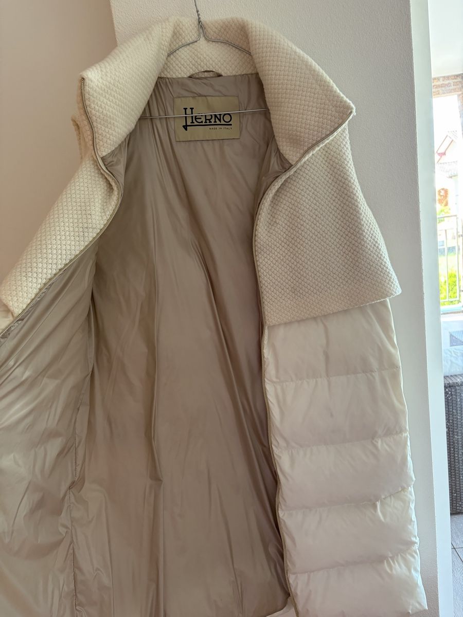 Herno Gilets: Herno Gilet Weiss Grösse 44 – D'occasion à Zürich par giu_f78m 3