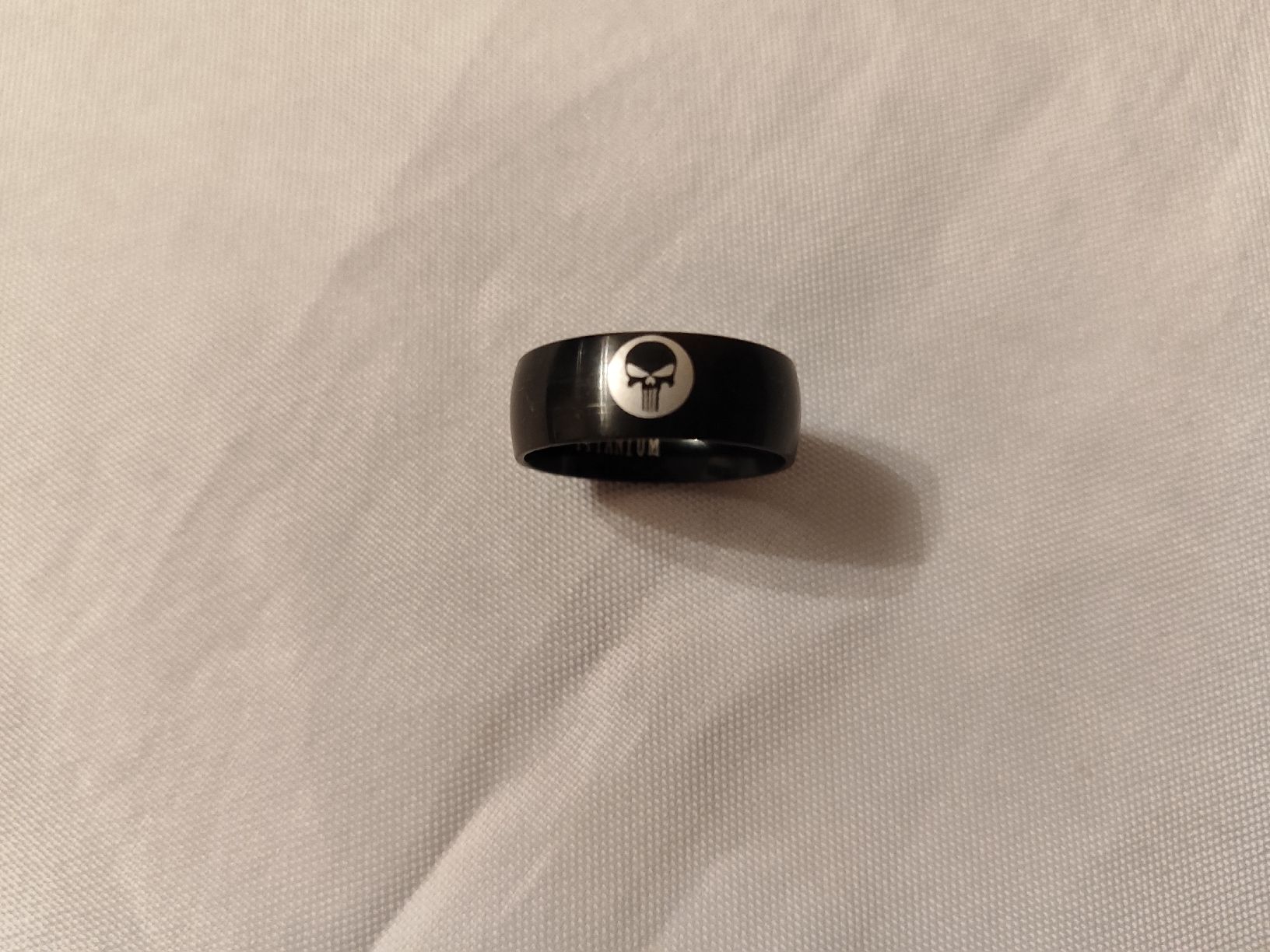 Anelli: Bague Punisher noire – Usato da Ursy venduto da Freeman-85 1