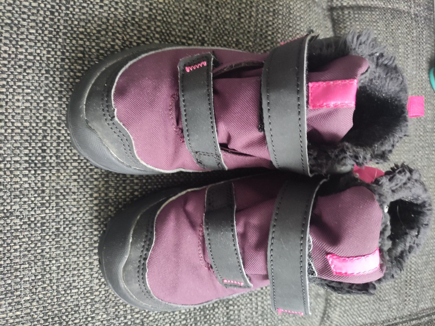 Decathlon Scarpe per ragazze: Wanderschuhe Gr. 30 waterproof – Usato da Zollikerberg venduto da nmonika 1