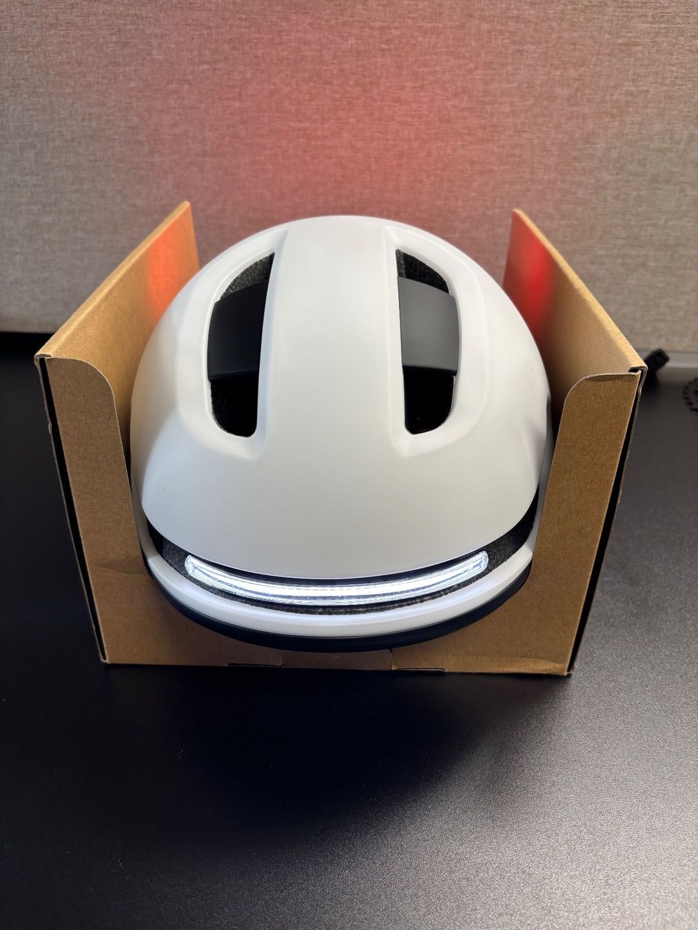 Helme: UNIT1 Aura Helm Mips L – Neu (gemäss Beschreibung) aus Lachen SZ von StickMaster