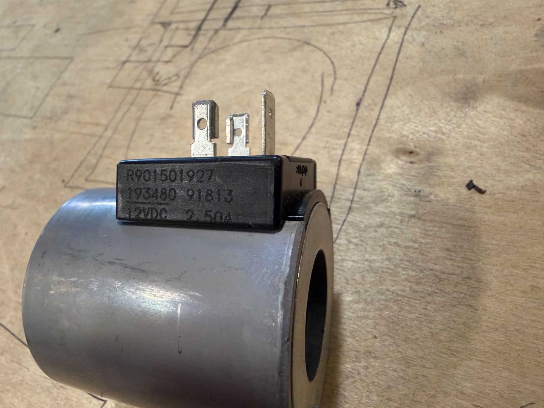 Altro per industria metallurgica: Magnetspule Rexroth R901501927 – Usato da Oberbipp venduto da QUBAG_Fahrzeugbau_AG 6
