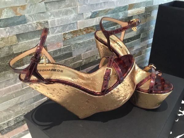 Dsquared2 Damenschuhe: Neu DSQUARED2 Sandalen mit Plattform – Neu und originalverpackt aus Pratteln von Rbubi