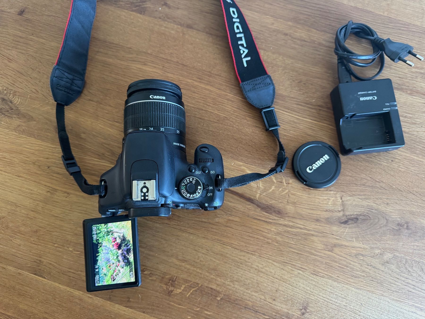 Canon Fotocamera: Canon EOS 600D Spiegelreflexkamera – Usato da Frauenfeld venduto da max11116 4