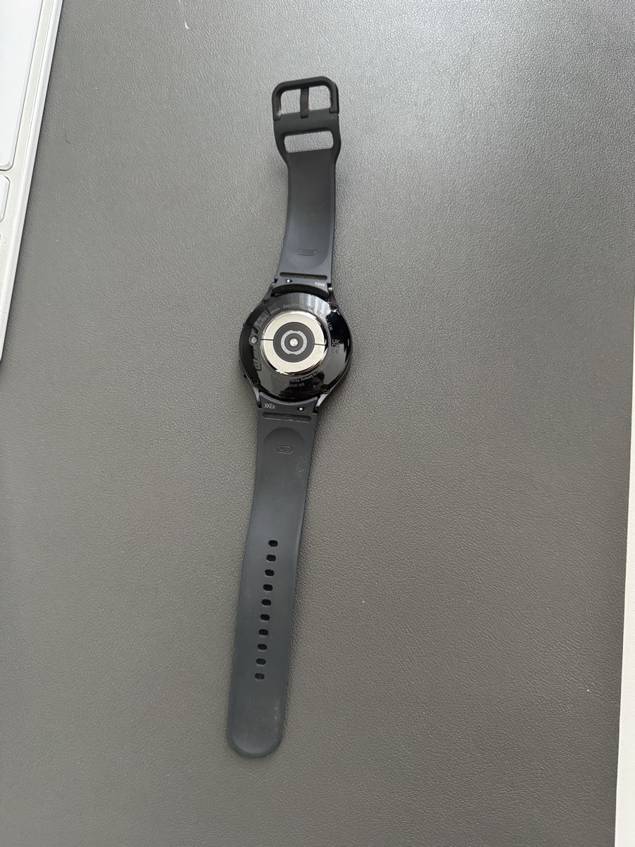 Samsung Smartwatch: Samsung Galaxy Watch 5 – Neu (gemäss Beschreibung) aus Frick von Mr.9iN 1
