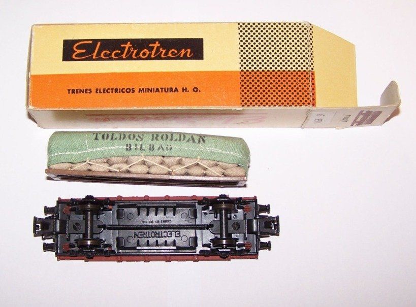 Renfe Modelleisenbahnen: Electrotren H0 1000/7: "Toldos Roldan", mit Säcken + Plane – Neu und originalverpackt aus Brüttisellen von Rentner44zh 4