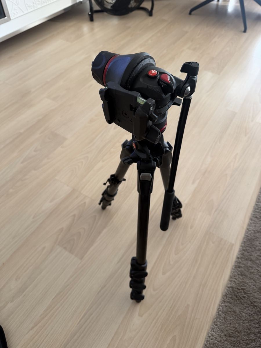 Manfrotto Treppiedi & Teste: Manfrotto 190CXPRO4 Carbon Stativ mit Tasche gebraucht – Usato da Fehraltorf venduto da flo0606 1