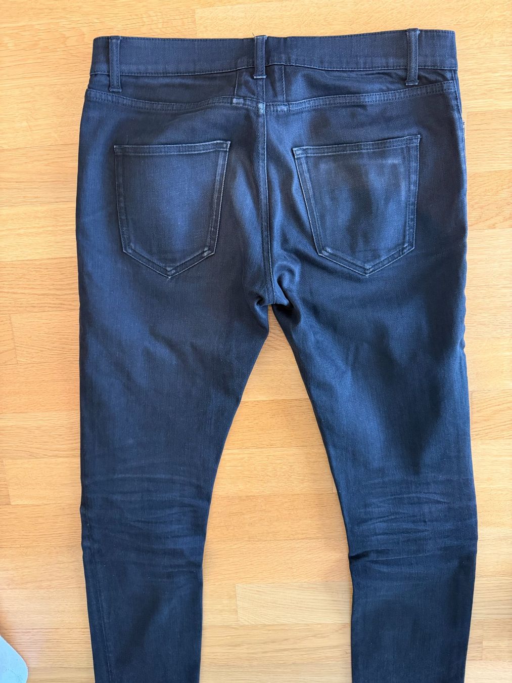 Jeans: Saint Laurent Jeans – Usato da Basel venduto da El_Haraldo 3