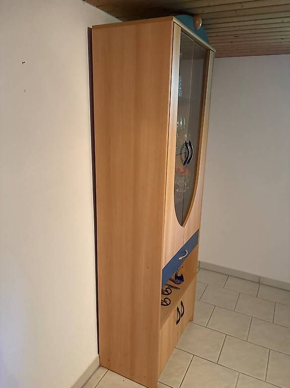 Vetrine: Vitrine - Schrank – Difettoso da Aarau venduto da aargauer88 1
