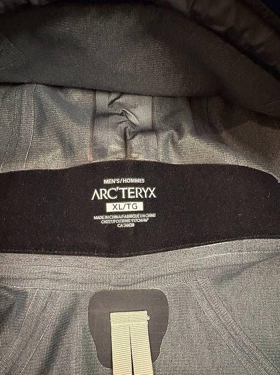 Arcteryx Giacche: Arcteryx Sabre Jacket (M), Size XL – Usato da Möhlin venduto da Aries80 1