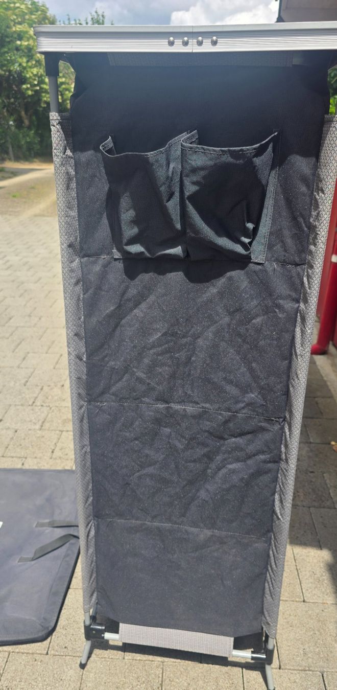 Armadi: Camping Schrank Brunner – Usato da arboldswil venduto da Maschine78 2